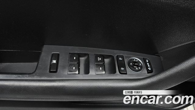 Hyundai Sonata 2016 — photo 17