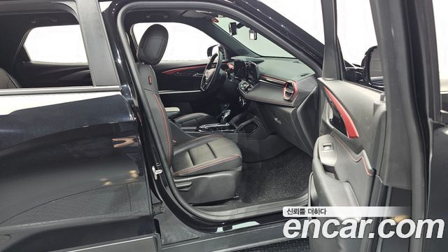 Chevrolet Korea Trailblazer 2024 — photo 16