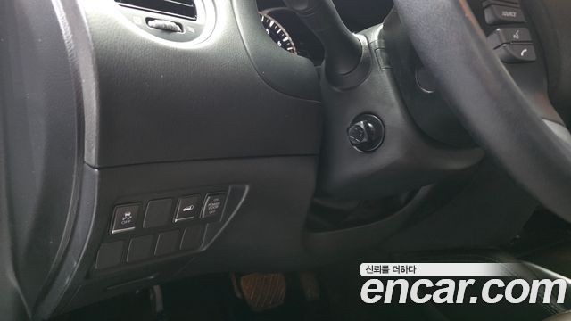 Infiniti QX60 2018 — photo 30