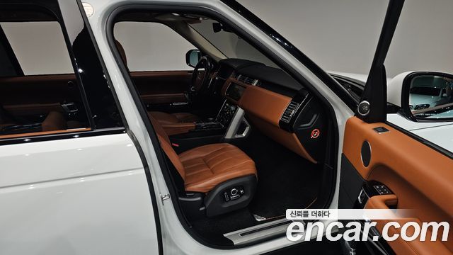 Land Rover Range Rover 2017 — photo 17