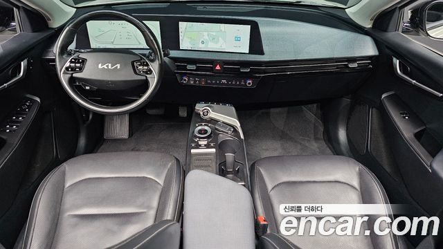 Kia EV6 2022 — photo 10