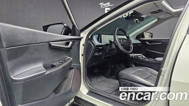 Kia EV6 2022 — photo 13