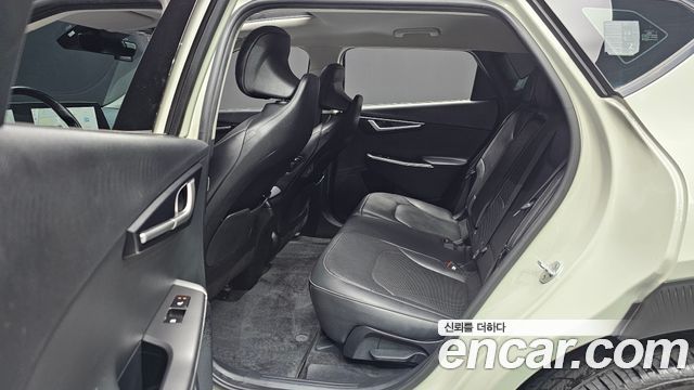 Kia EV6 2022 — photo 18
