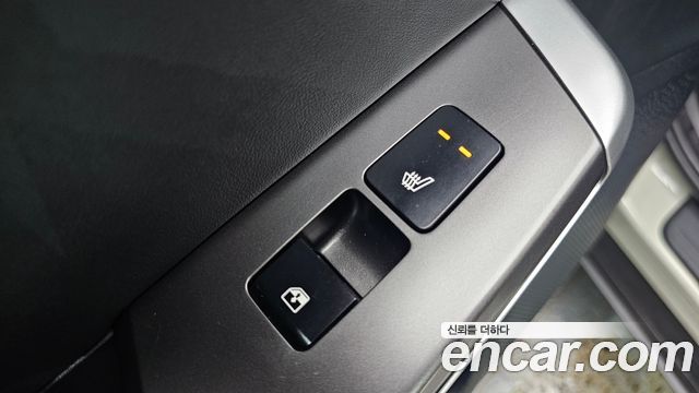 Kia EV6 2022 — photo 24