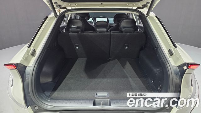 Kia EV6 2022 — photo 26