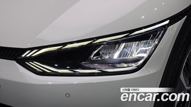 Kia EV6 2022 — photo 8