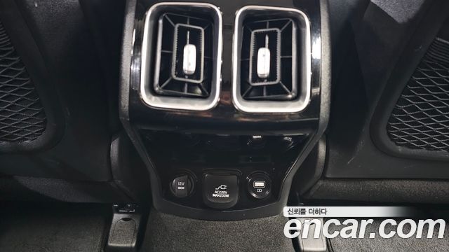 Kia Sorento 2021 — photo 36