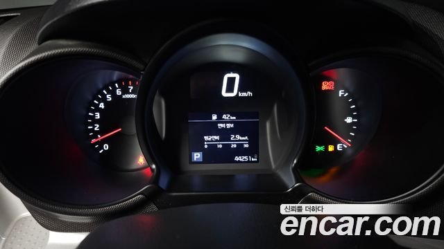 Kia RAY 2022 — photo 11