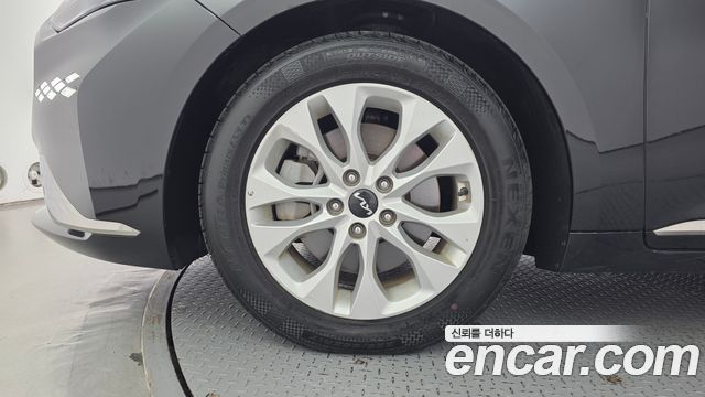 Kia K8 2022 — photo 5
