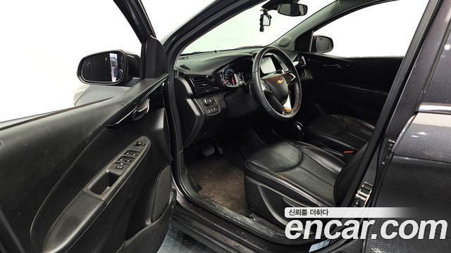 Chevrolet Korea Spark 2016 — photo 13