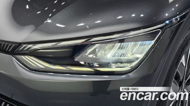 Kia EV6 2022 — photo 8