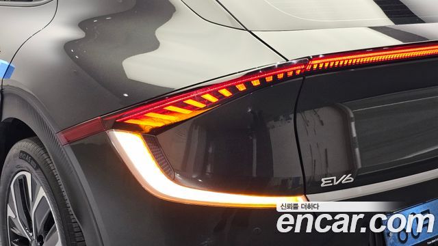 Kia EV6 2022 — photo 9