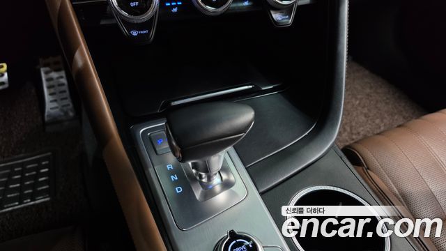 Genesis G70 2018 — photo 12