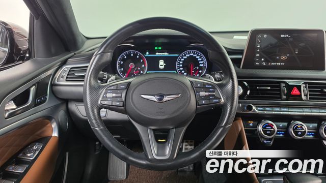Genesis G70 2018 — photo 19
