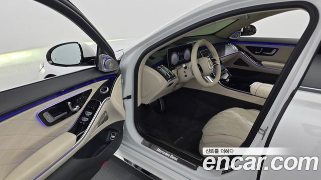 Mercedes-Benz S-Class 2026 — photo 13