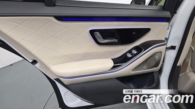 Mercedes-Benz S-Class 2026 — photo 15