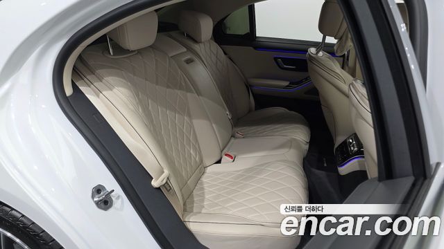 Mercedes-Benz S-Class 2026 — photo 16