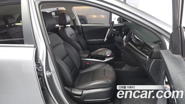 Kia Niro 2022 — photo 17