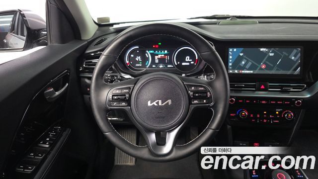 Kia Niro 2022 — photo 19