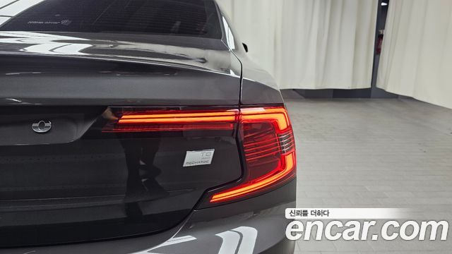 Volvo S90 2021 — photo 9