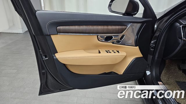 Volvo S90 2021 — photo 14