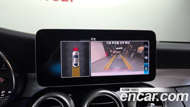 Mercedes-Benz C-Class 2019 — photo 21