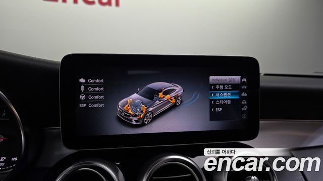 Mercedes-Benz C-Class 2019 — photo 22