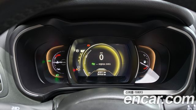 Renault Korea QM6 2023 — photo 11
