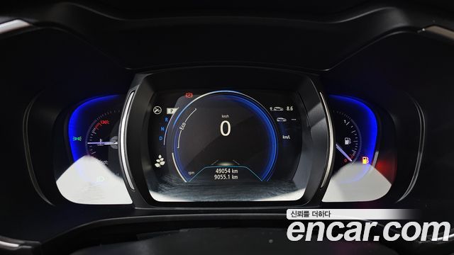 Renault Korea QM6 2021 — photo 11