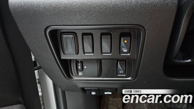Renault Korea QM6 2021 — photo 23