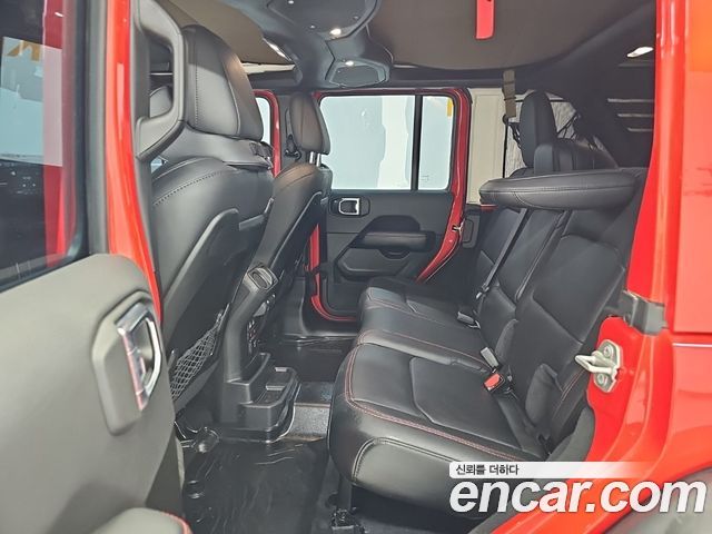 Jeep Wrangler 2024 — photo 12