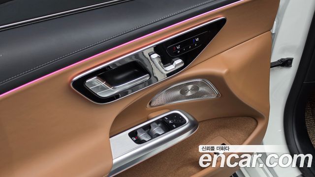 Mercedes-Benz E-Class 2025 — photo 27