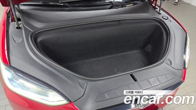Tesla Model X 2019 — photo 6