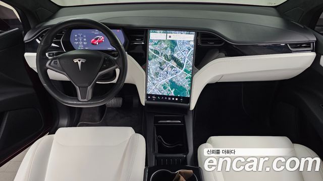 Tesla Model X 2019 — photo 10
