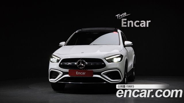 Mercedes-Benz GLA-Class 2026 — photo 3