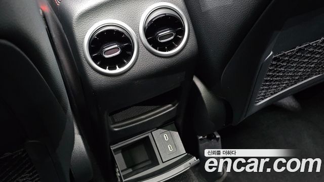 Mercedes-Benz GLA-Class 2026 — photo 31