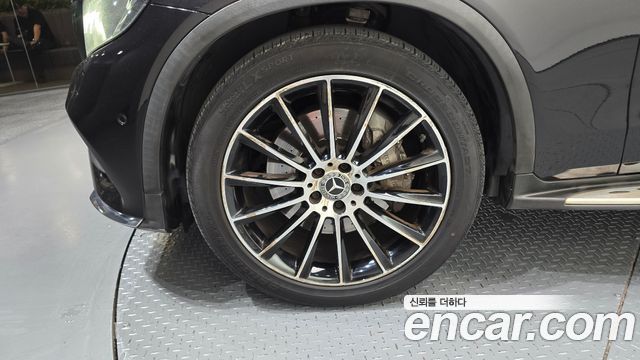 Mercedes-Benz GLC-Class 2017 — photo 5