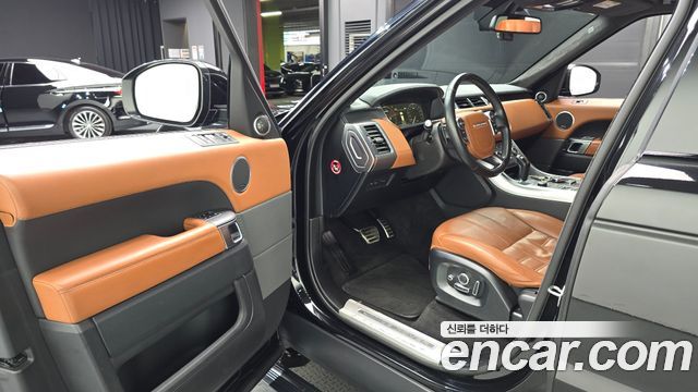 Land Rover Range Rover Sport 2016 — photo 10