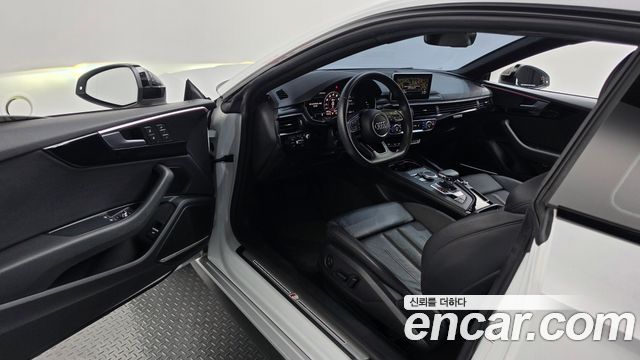 Audi A5 2019 — photo 10