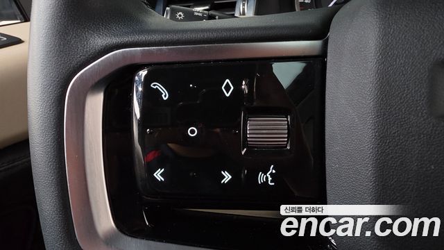 Land Rover Discovery Sport 2023 — photo 23