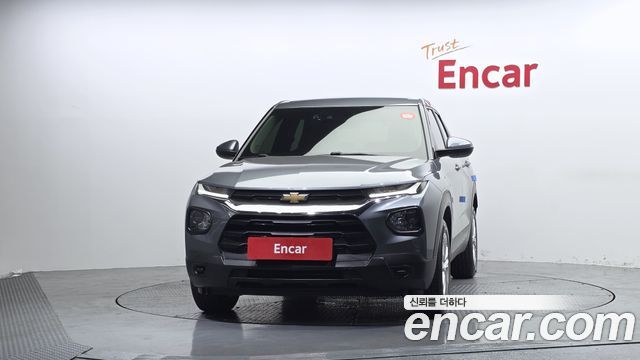 Chevrolet Korea Trailblazer 2022 — photo 3