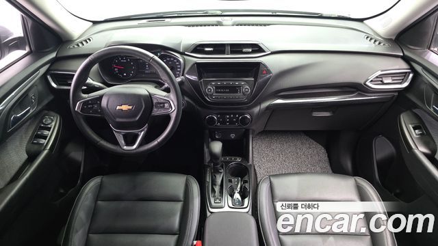 Chevrolet Korea Trailblazer 2022 — photo 10