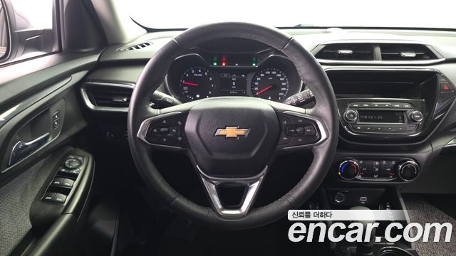 Chevrolet Korea Trailblazer 2022 — photo 19