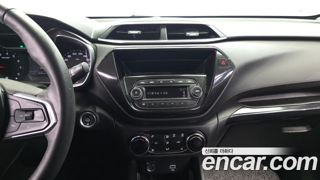 Chevrolet Korea Trailblazer 2022 — photo 20