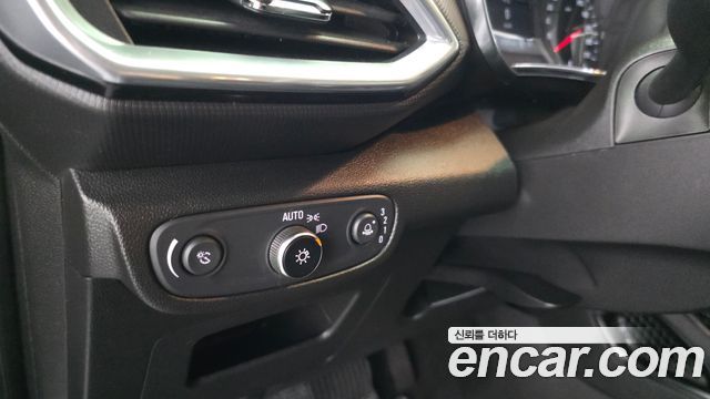 Chevrolet Korea Trailblazer 2022 — photo 23