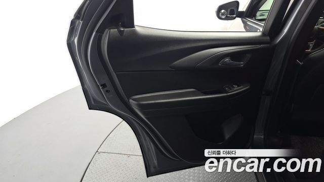 Chevrolet Korea Trailblazer 2022 — photo 15