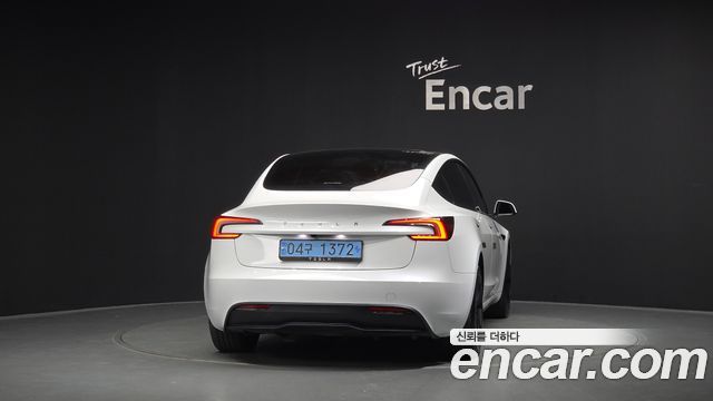 Tesla Model 3 2024 — photo 4