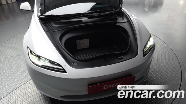 Tesla Model 3 2024 — photo 6