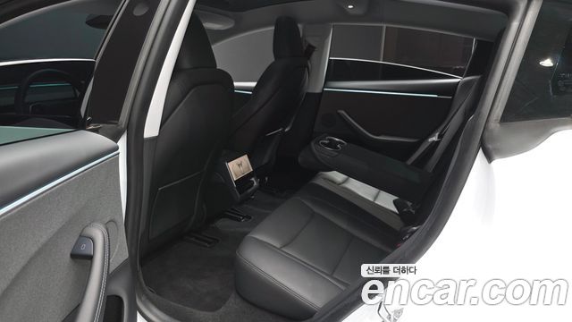 Tesla Model 3 2024 — photo 11