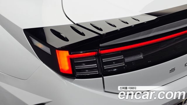 Hyundai Sonata 2024 — photo 9